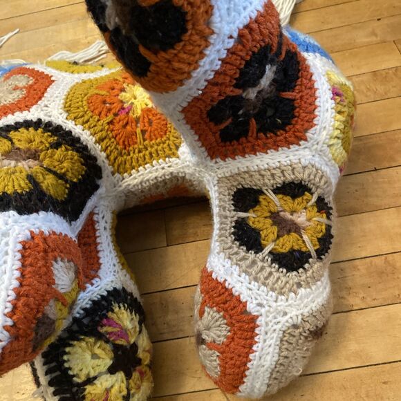 Vintage Crocheted Afghan Horse Pony Pillow Huge 18”x30” Floral Retro 70’s - Picture 8 of 16